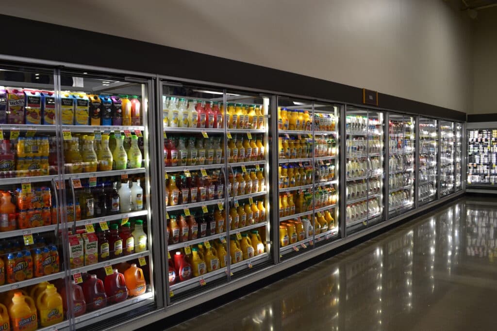 Grocery store refrigeration coolers protected by SAS temperature monitoring